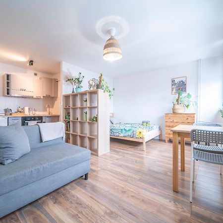 10Th Floor Studio In The City Center Of Wroclaw Apartment Luaran gambar